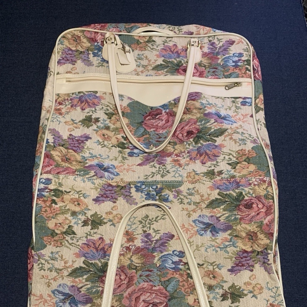 VTG 80s Floral Gobelin Style Pattern Garment Bag Travel Hanging Zippered NWOT